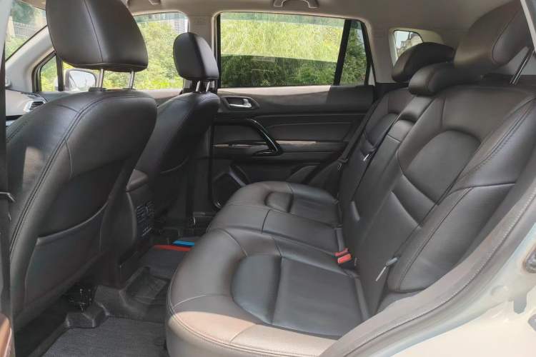 Used GAC Trumpchi GS4 2017 235T Automatic Two-Wheel Drive Luxury Smart Connectivity Version
