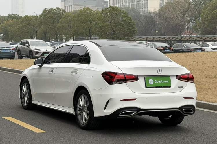 Used Mercedes-Benz A-Class 2021 A 200 L Sport Sedan Fashion Model
