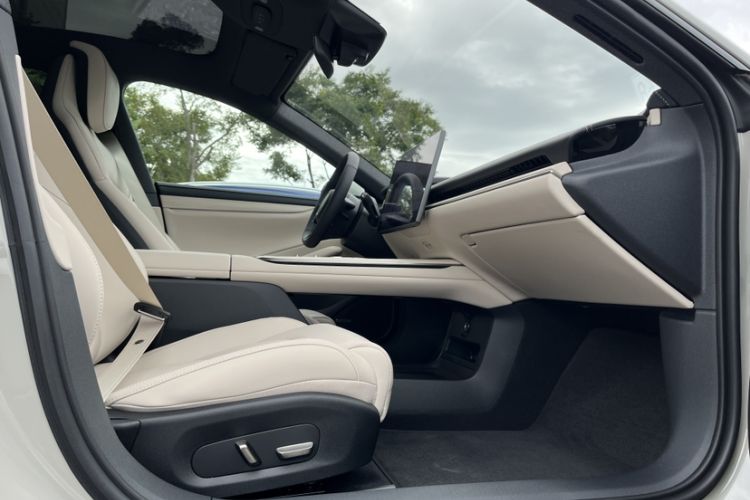 Used  SU7 2024 Rear-Drive Long-Range Intelligent Driving Version
