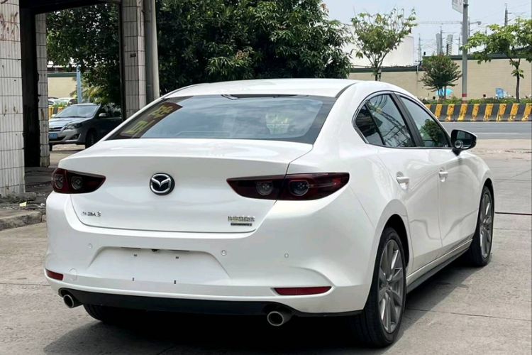 Used Mazda Mazda 3 Axela 2021 2.0L Automatic ZhiXuan Edition
