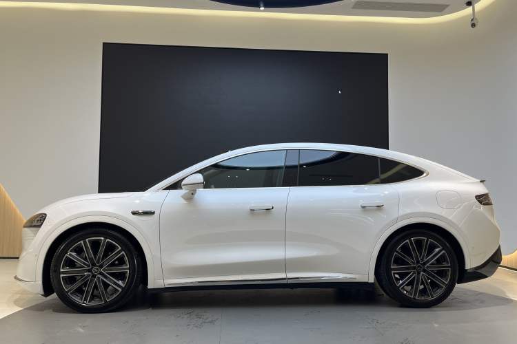 Used Hima Luxeed R7 2025 Range-Extended Version 251 km Max