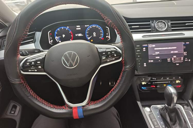 Used Volkswagen Magotan 2023 2 Million Units Commemorative Edition 330TSI DSG Luxury Version