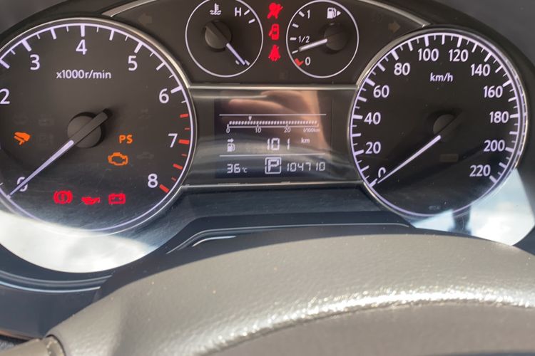 Used Nissan Tiida 2011 1.6L CVT Smart Version
