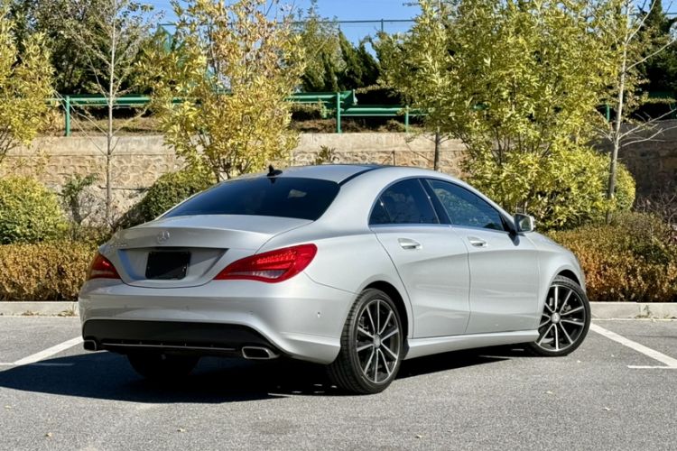 Used Mercedes-Benz CLA 2015 CLA 200
