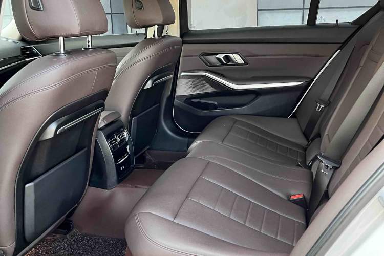 Used BMW 3 Series 2021 Restyled 325Li M Sport Package
