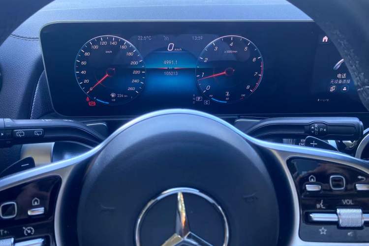 Used Mercedes-Benz GLB 2020 GLB 180 Dynamic Edition
