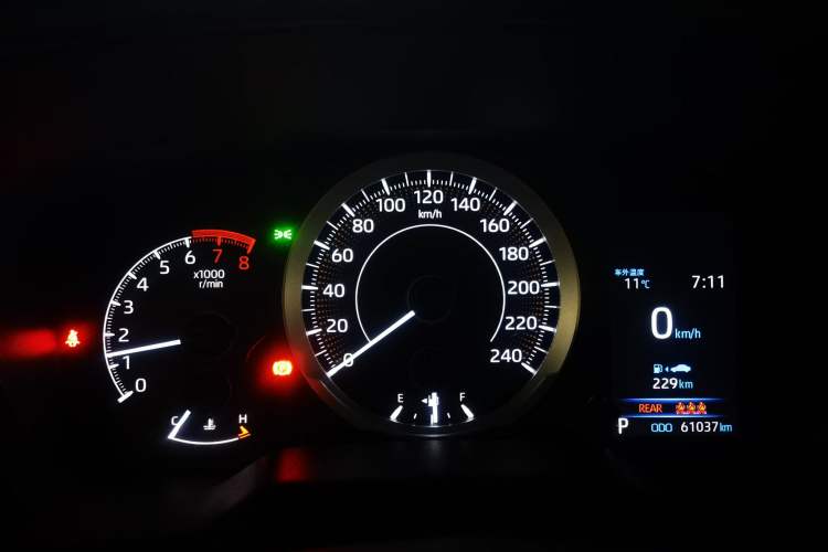 Used Toyota Levin 2019 185T CVT Luxury Edition China VI Standard
