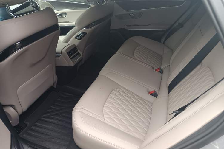 Used BYD Han 2025 DM-i 125KM LiDAR-Powered Intelligent Driving Model
