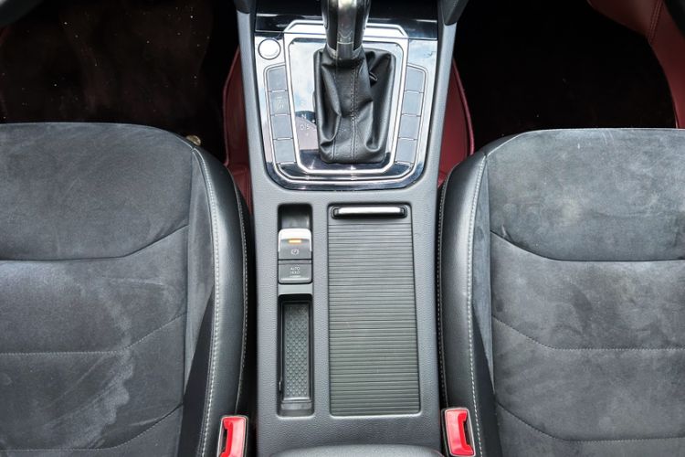 Used Volkswagen FAW-Volkswagen CC 2019 330TSI Huayan Edition China VI
