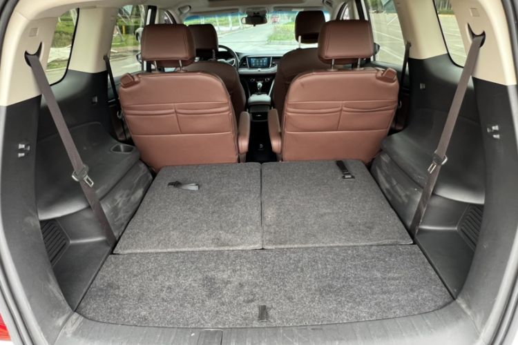 Used Buick GL6 2019 18T 6-Seater Connected Luxury Version China VI Standard
