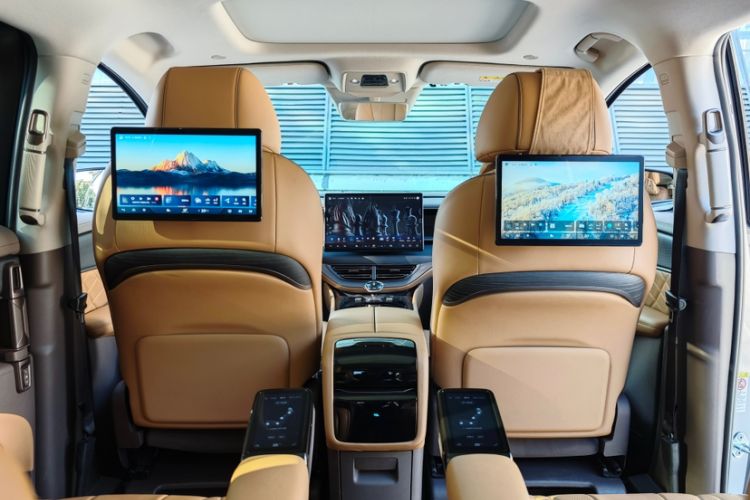 Used Denza D9 2022 DM-i 970 Four-Wheel Drive Prestige Model