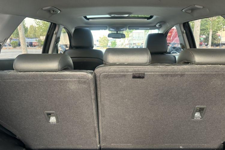 Used Hyundai Tucson 2019 280TGDi Dual-Clutch Two-Wheel Drive Smart Connect Version China VI
