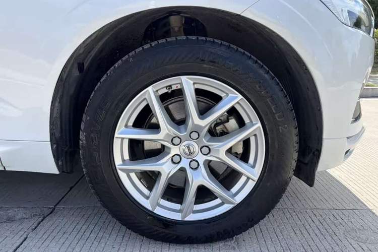 Used Volvo XC60 2021 T5 4x4 Smart Luxury Edition