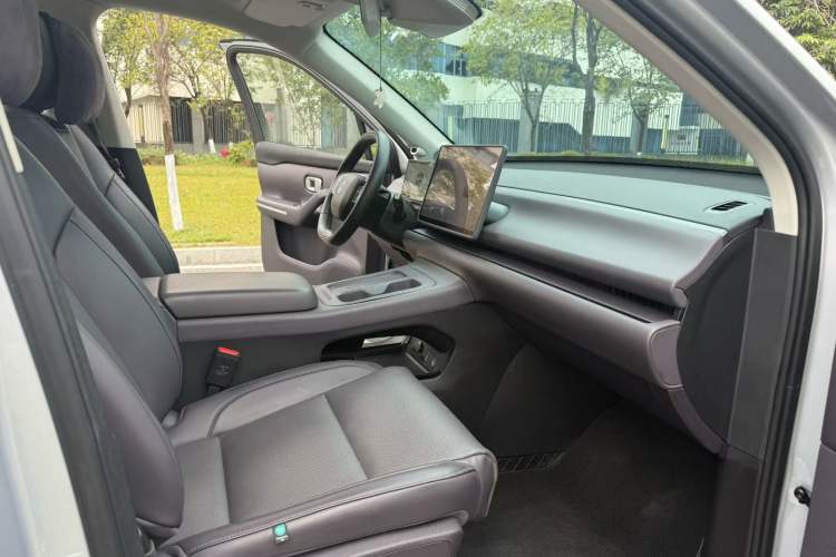 Used Leapmotor C16 2024 Pure Electric 520 Deluxe Edition
