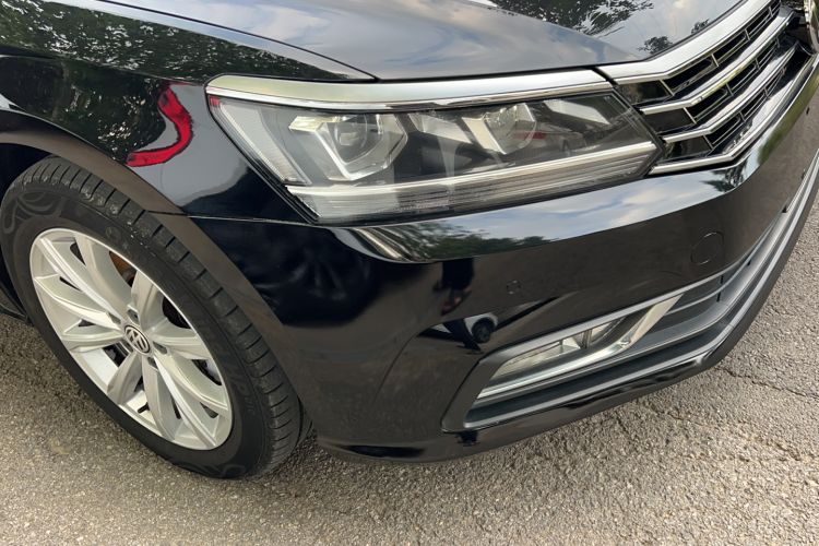 Used Volkswagen Passat 2017 330TSI DSG Luxury Edition
