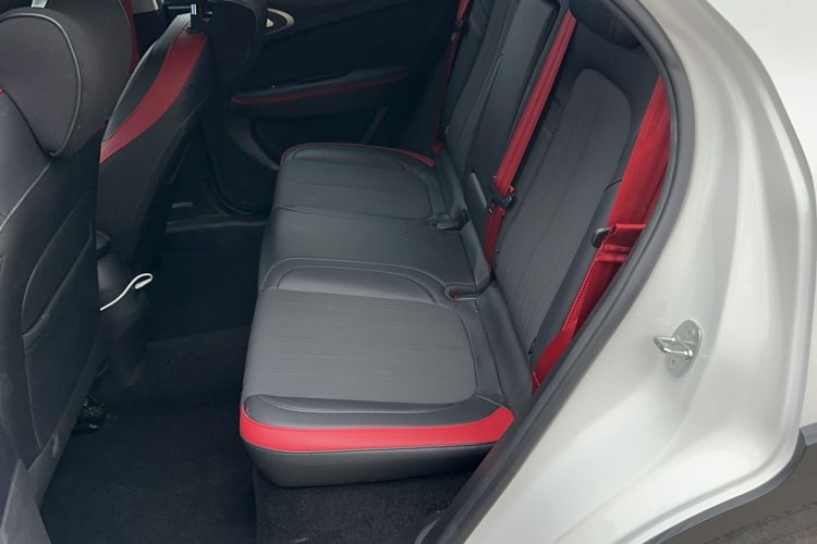 Used ORA Good Cat GT 2022 Mulan Edition 480 km Long Range Standard Version 135 kW
