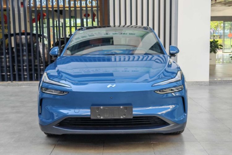 Used ONVO L60 2024 60 kWh Rear-Drive Version