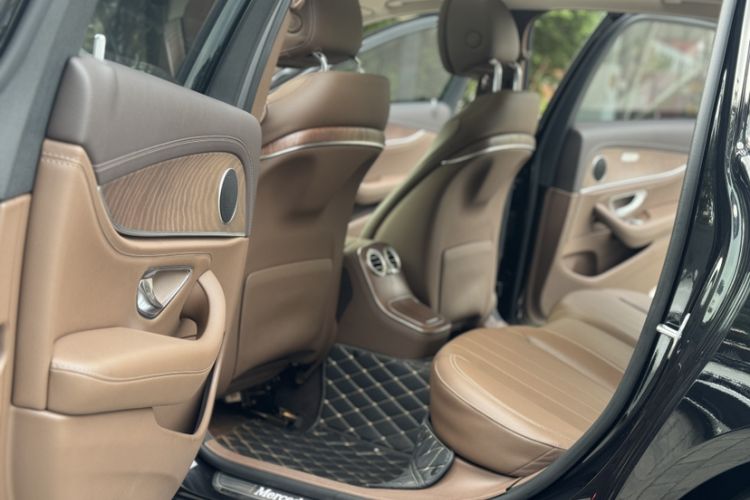 Used Mercedes-Benz E-Class 2022 E 300 L Stylish Model
