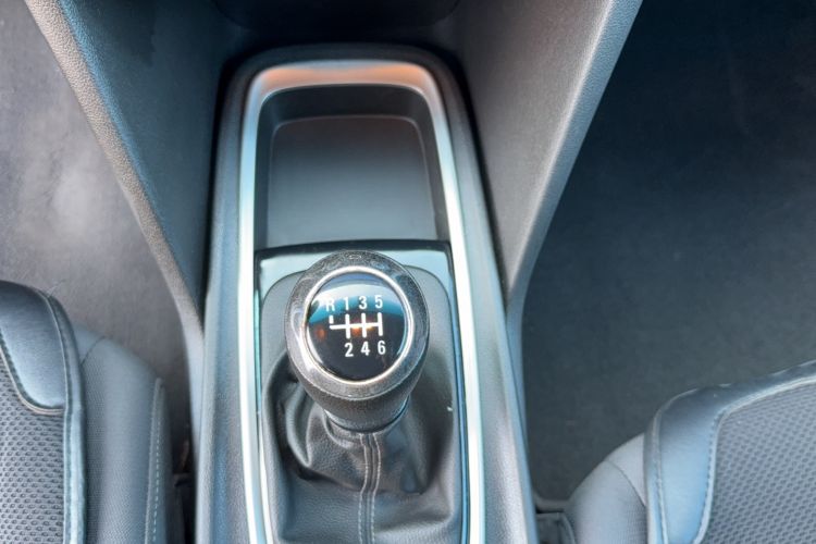 Used Chevrolet Monza 2019 320T Manual Xinxin Edition China VI
