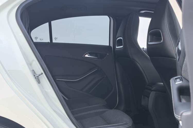 Used Mercedes-Benz A-Class 2013 A 180 Fashion Model
