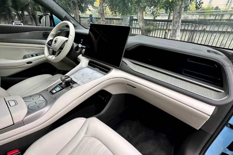 Used Denza N7 2024 630 All-Wheel Drive Intelligent Driving Max Edition
