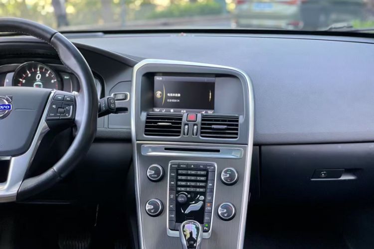 Used Volvo XC60 2014 Restyled T5 Zhiya Edition
