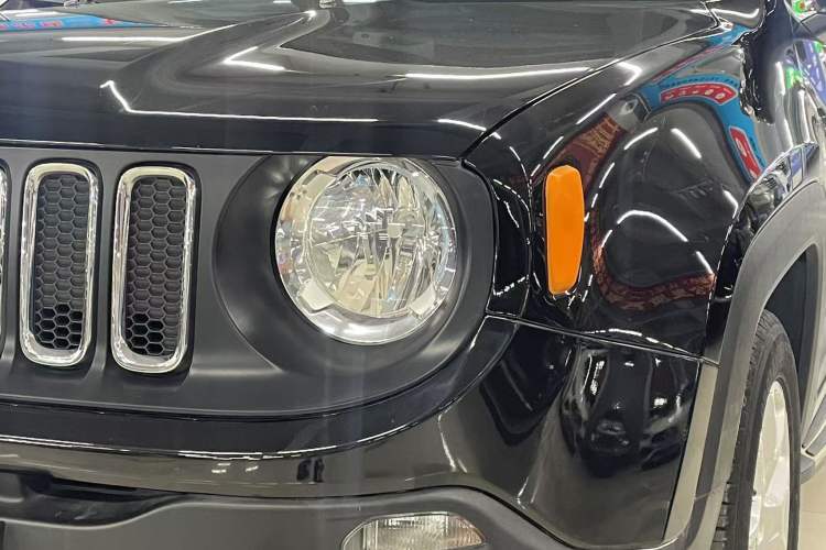 Used  Renegade 2017 180T Automatic Jingneng Edition
