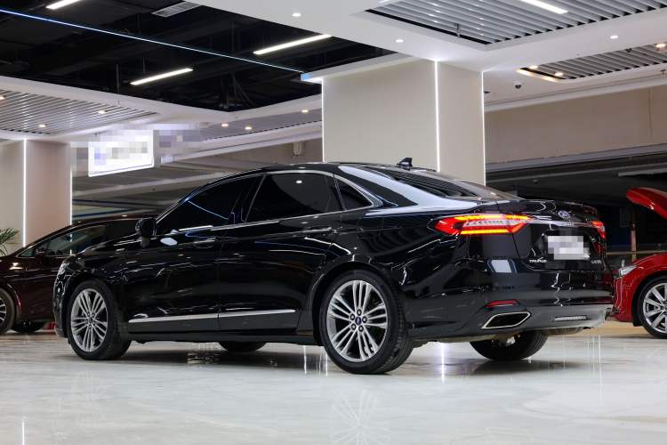 Used Ford Taurus 2019 EcoBoost 245 Vignale Deluxe Edition
