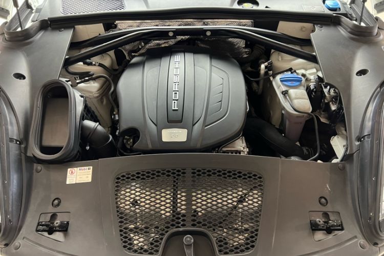 Used Porsche Macan 2014 Macan 2.0T