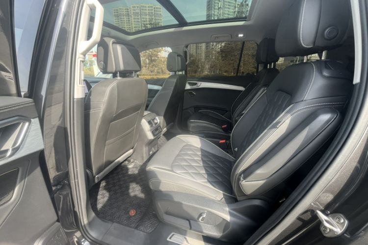 Used Volkswagen Talagon 2023 Facelift 380TSI All-Wheel-Drive Flagship Shengjing Edition 6 Seats