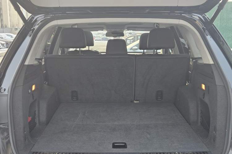 Used Hongqi HS7 2022 3.0T Automatic All-Wheel Drive ZhiLian Flagship Edition Five Seats
