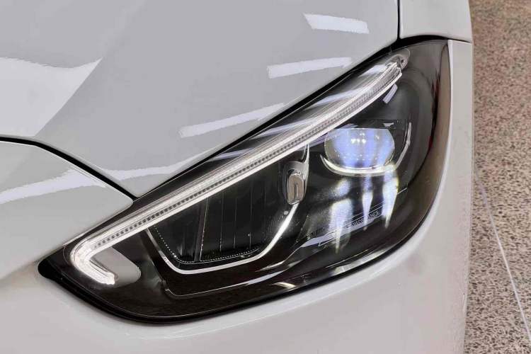 Used Mercedes-Benz C-Class 2023 Second Facelift C 260 L Sport Edition
