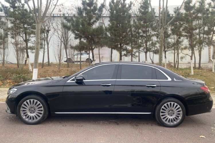 Used Mercedes-Benz E-Class 2022 Second Facelift E 300 L Fashion Edition