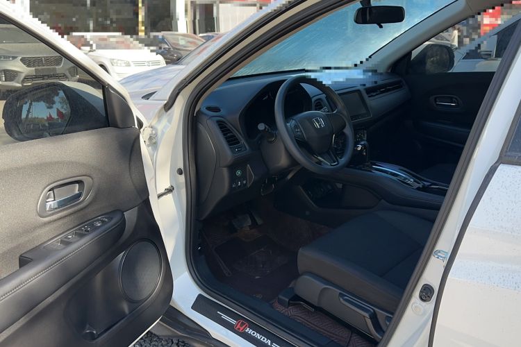 Used Honda Vezel 2022 1.5L CVT Elite Smart Edition
