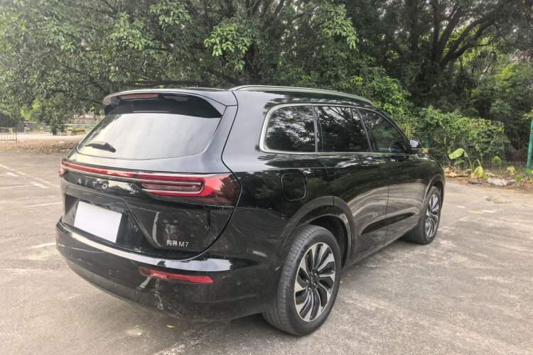 Used Hima AITO M7 2024 1.5T Rear-Drive Plus Version 6 Seats
