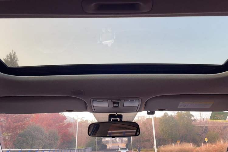 Used Kia KX Cross 2018 1.6L Automatic Dynamic Sunroof Version
