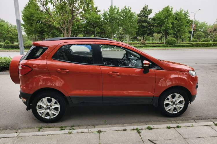 Used Ford EcoSport 2013 1.5L Automatic Fashion Model
