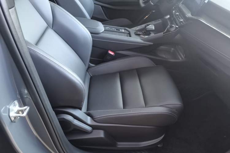 Used Lynk & Co 06 2020 1.5T JinPro model
