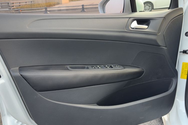 Used Peugeot 308 2014 Enjoy Edition Classic 1.6L Manual YouShang Model
