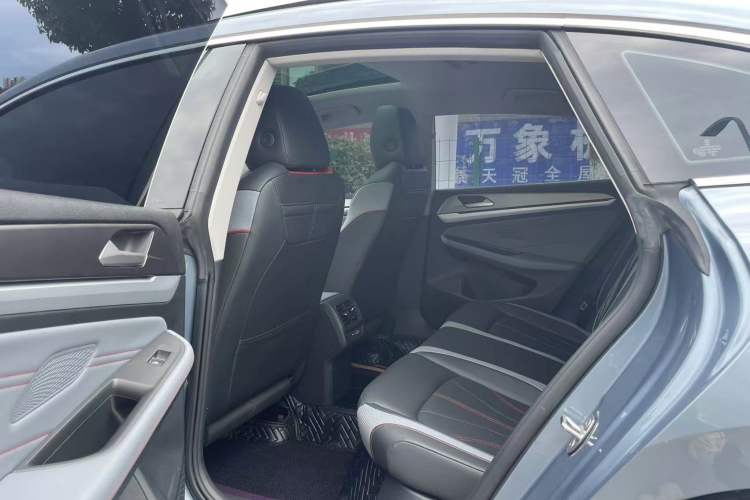 Used Volkswagen Lamando 2022 Lavida L 280TSI DSG Cool & Spicy Edition
