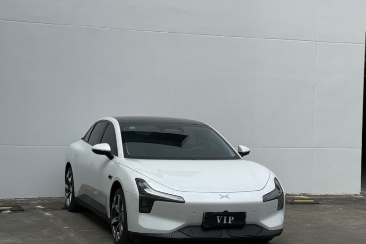 Used XPeng MONA M03 2024 620 with Ultra-Long Range