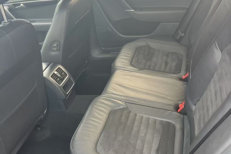 Used Volkswagen Magotan 2013 1.8TSI Luxury Model
