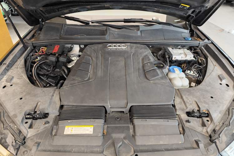 Used Audi Q7 2016 3.0 TFSI 7 seats parallel import
