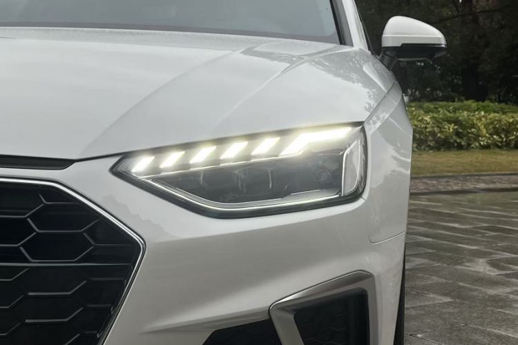 Used Audi A4L 2020 40 TFSI Luxury Dynamic Model
