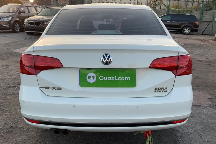 Used Volkswagen Bora 2016 230TSI Manual Comfort Version