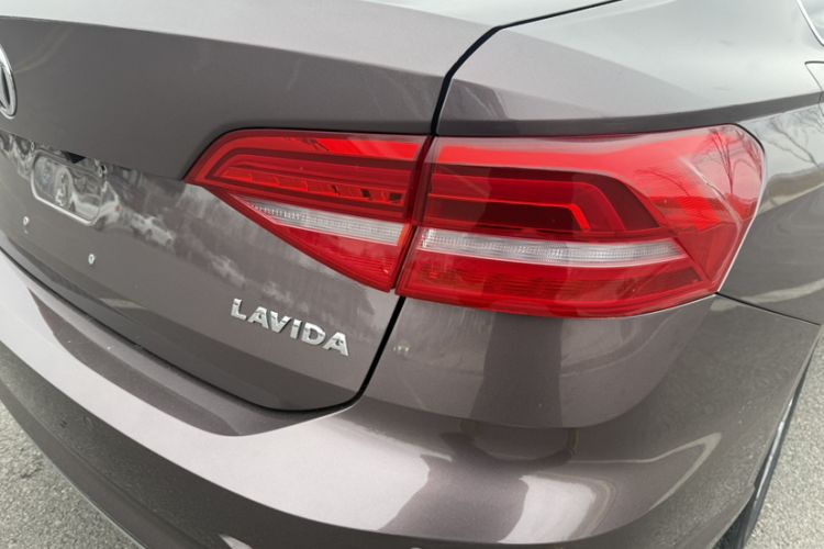 Used Volkswagen Lavida 2018 1.5L Automatic Comfort Edition China V Standard