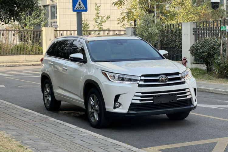 Used Toyota Highlander 2018 2.0T Four-Wheel Drive Luxury Version 7 Seats China VI Standard