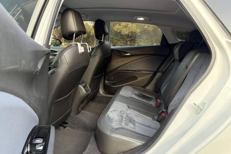 Used Buick Velite 6 2020 Plug-in Hybrid Connected Smart Edition
