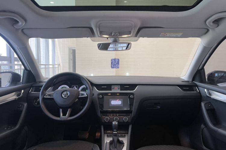 Used Skoda Octavia 2018 TSI280 DSG Luxury Edition
