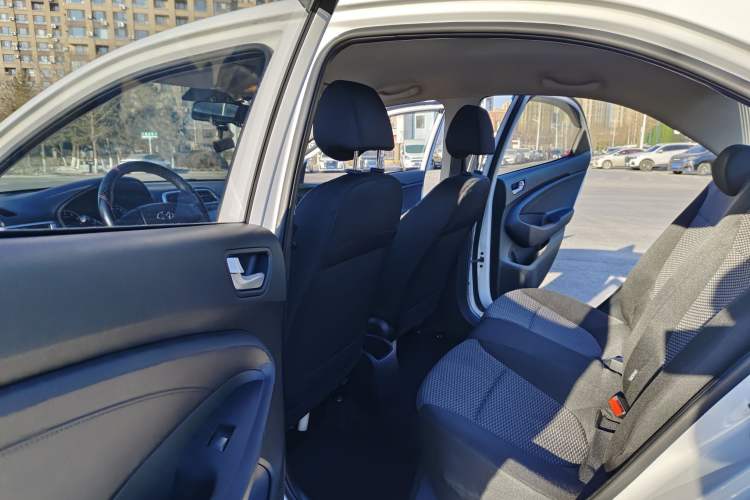 Used Hyundai Verna (older generation) 2020 1.4L Manual GL Refreshed Edition